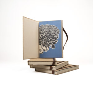 Libreta artesanal en papel taruya- carro recolector